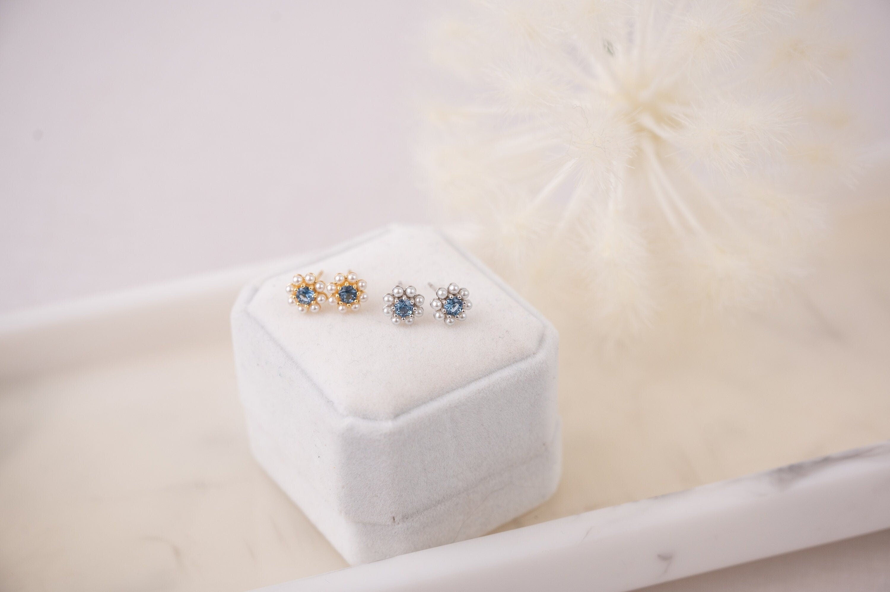 The Camille Pearl Stud Cluster Earring in Gold & Blue Jewel